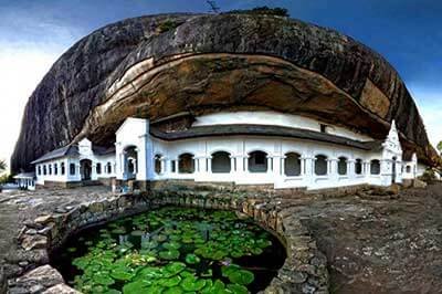 Classic Ceylon Tours Dambulla Cave Temple |  achinilankatravels.com