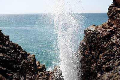 Sri Lankan Nature Blow Hole in Dickwella | achinilankatravels.com